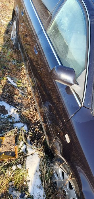 Capota portera dreapta bara fata pt Audi a6 c5