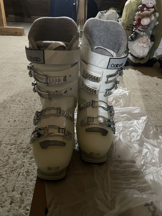 Vand clapari ski pret 350 lei