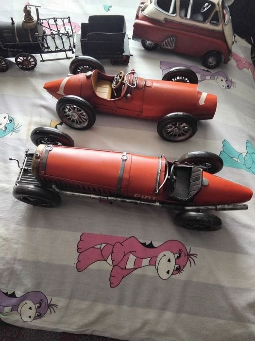 vand mașini de epocă