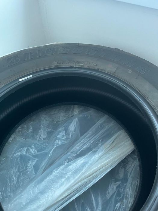 Продам шины для автомобиля