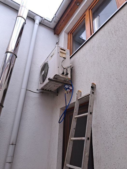 Montare aer condiționat, igienizare , mentenanță si service