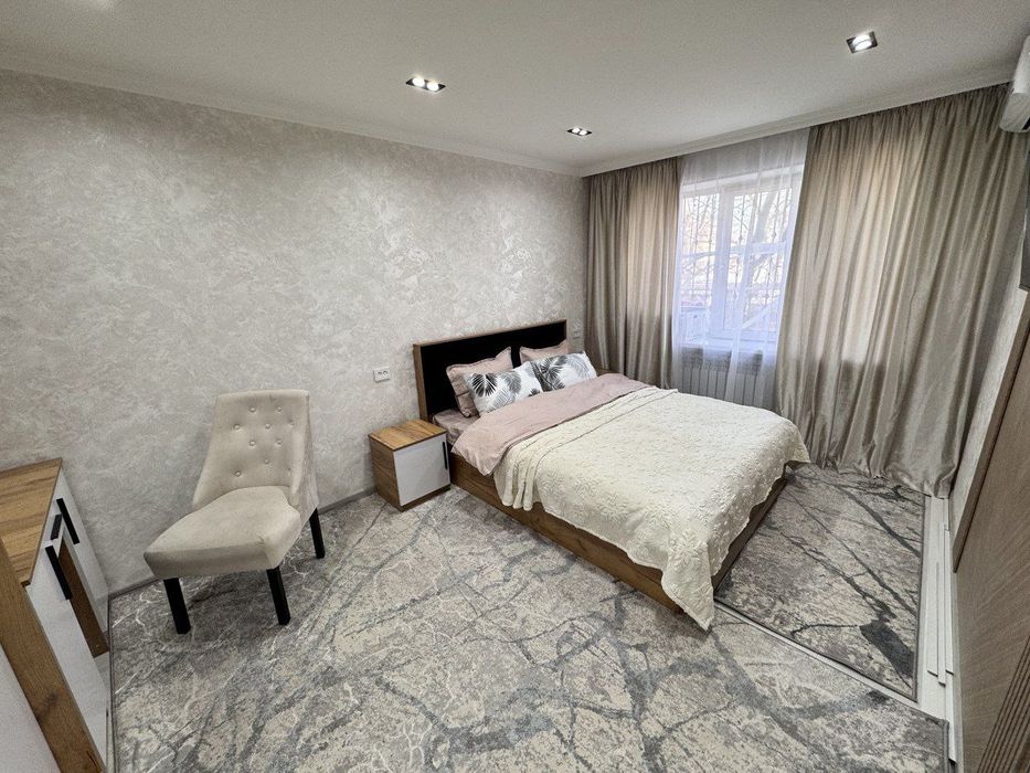 Продается 1ком квартира в центре.Новомосковская.Дархан