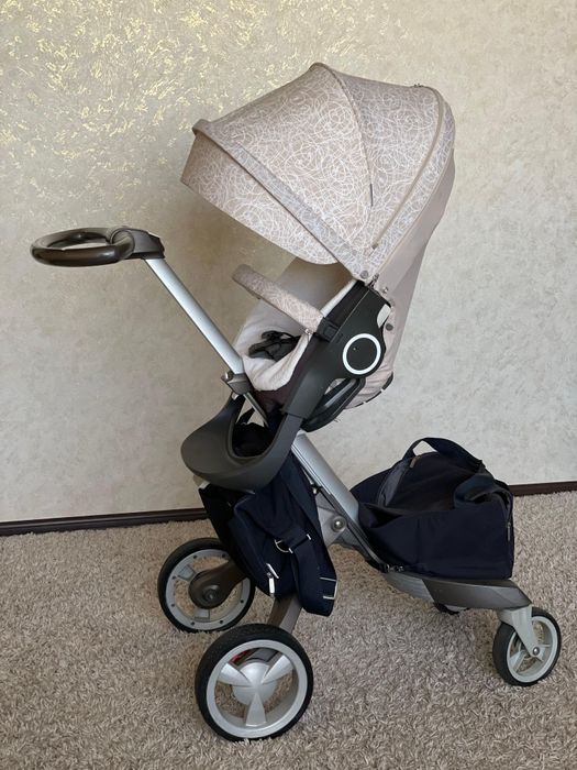 Детская коляска Stokke