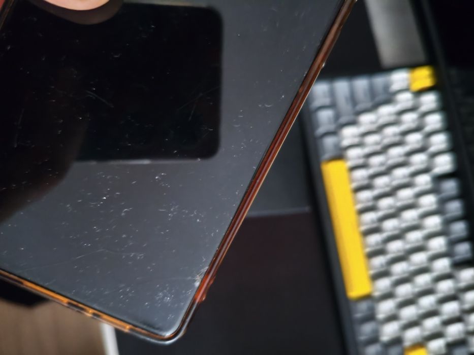 Продам телефон Samsung Galaxy S10 lite