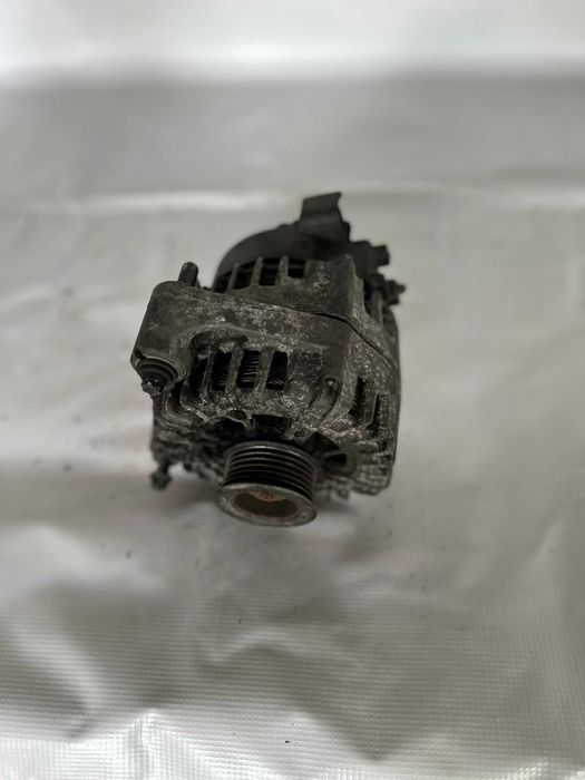 Alternator BMW X6 e71 M 5.0d 4.0d 3.0d // 7823341 // F01 F02 F10 F11