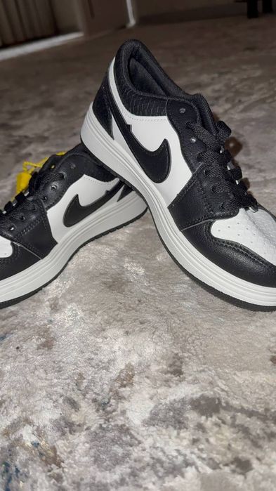 Yengi krasofka nike