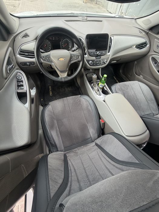Chevrolet малибу