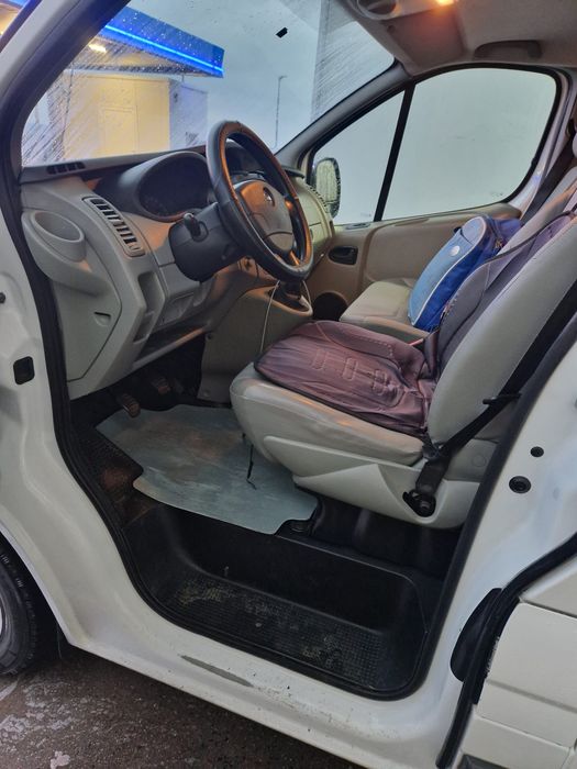 Opel Vivaro 2.0 diesel manual