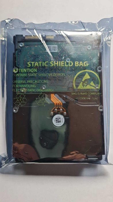 Твърд диск HGST Ultrastar 7K4000 (модел: HUS724040ALA640)