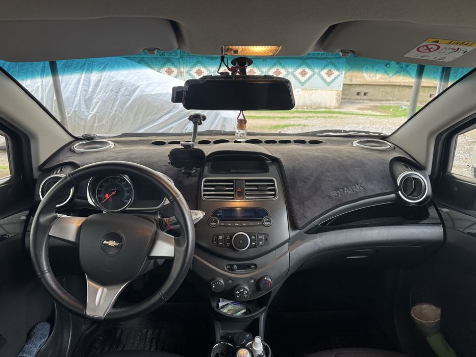 Spark 2020 srochno sotiladi 1 qo’l