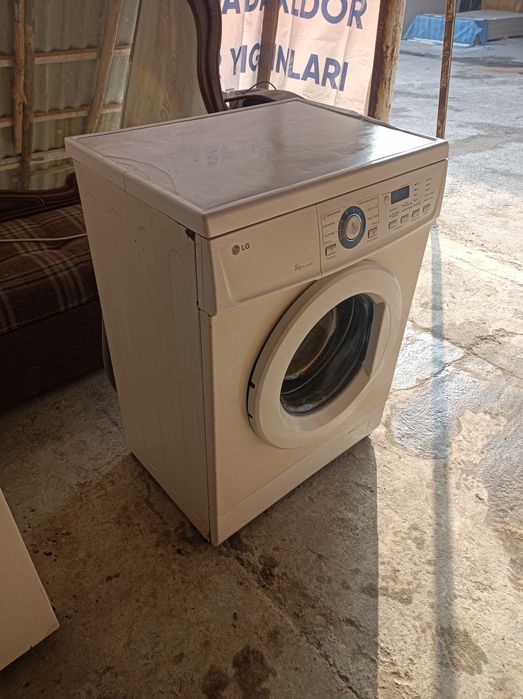 Стиральная машинка автомат