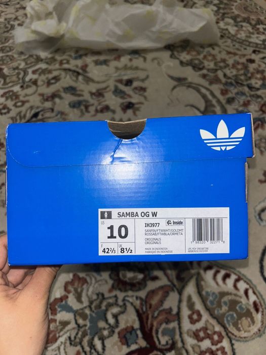 Продам кроссовки адидас