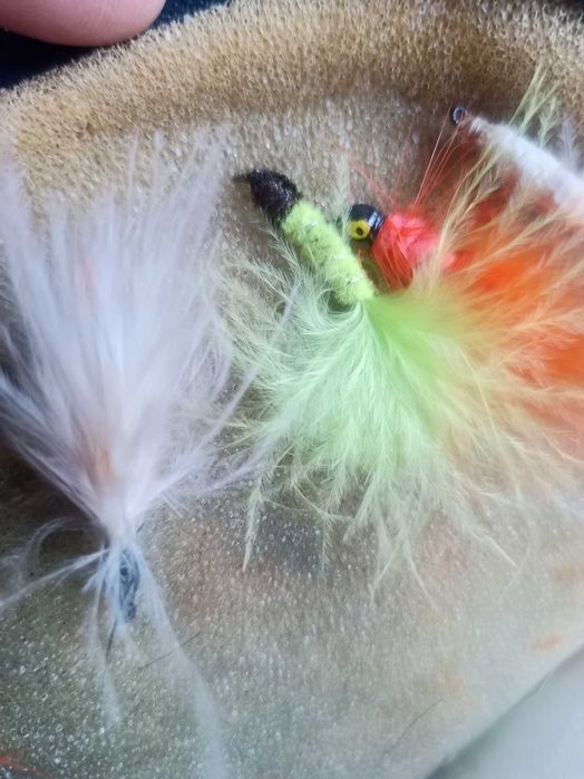 Примамки мухарски риболов мухи