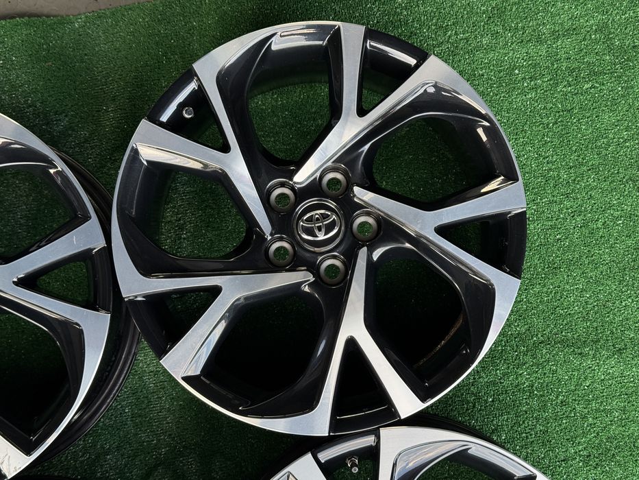 4бр. ОТЛИЧНИ 18” ОРИГИНАЛНИ Джанти 5х114.3 за -TOYOTA/LEXUS/SUZUKI- 7Jx18H2, ET50