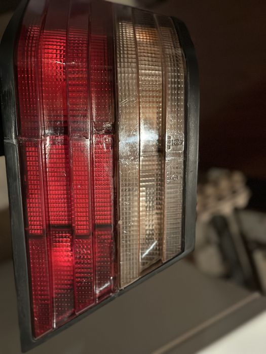 Задний плафон малинка