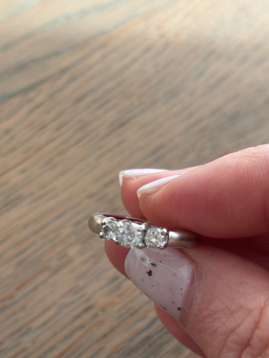 Inel aur alb si diamante