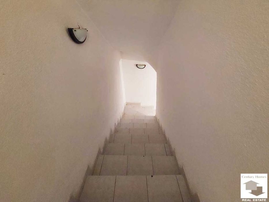 120328 ЕКСКЛУЗИВЕН! Самостоятелна къща с магазин , в гр. Г. Оряховица