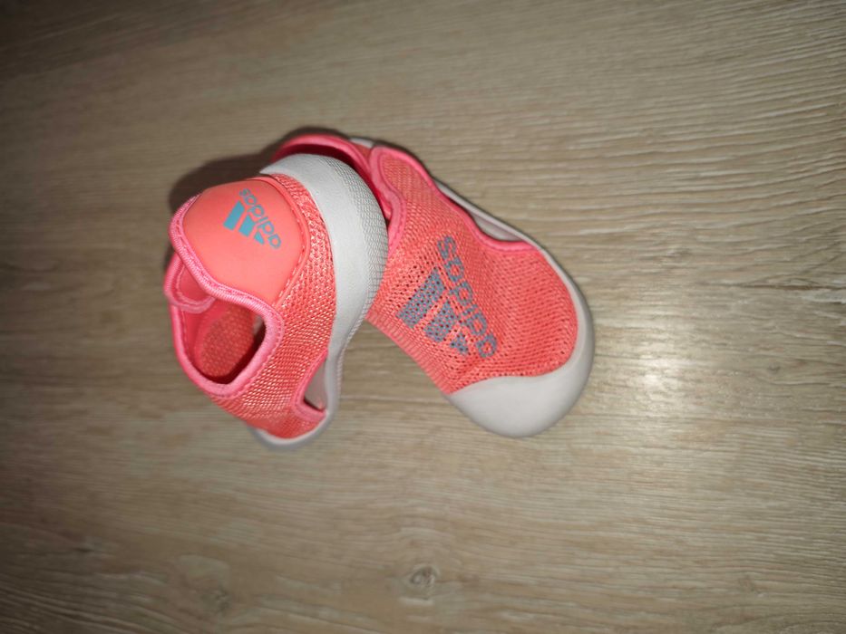 Английски детски сандали