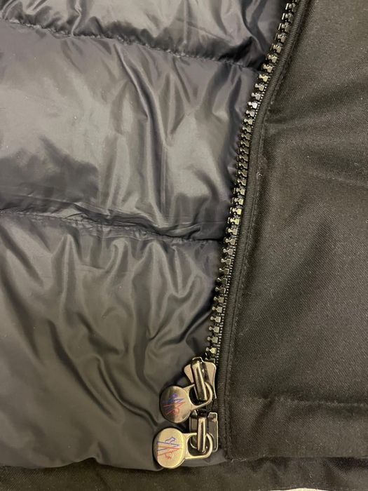 Geaca Moncler Noua