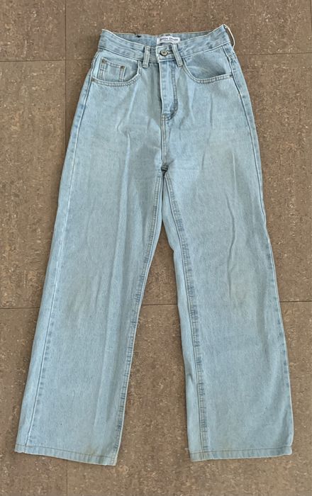 Женские джинсы