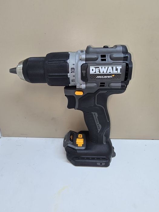 Ударен винтоверт DeWALT DCD85M McLaren F1 Team