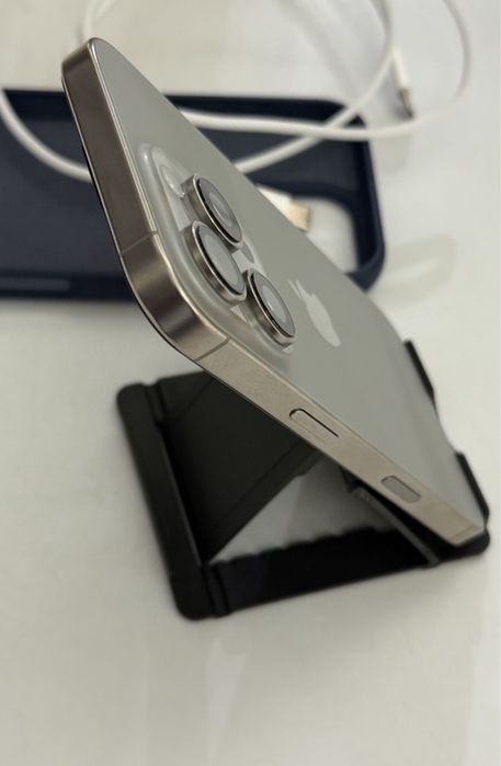 iPhone 16 PRO • ca NOU • Garantie • Accept Schimburi