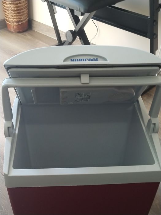 Ел.  хладилна чанта MOBICOOL 25 литра 12 и 220 волта