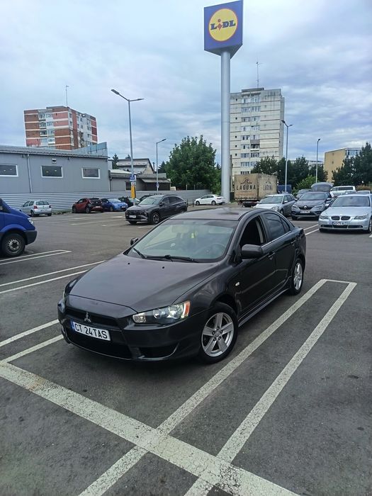 Mitsubishi Lancer