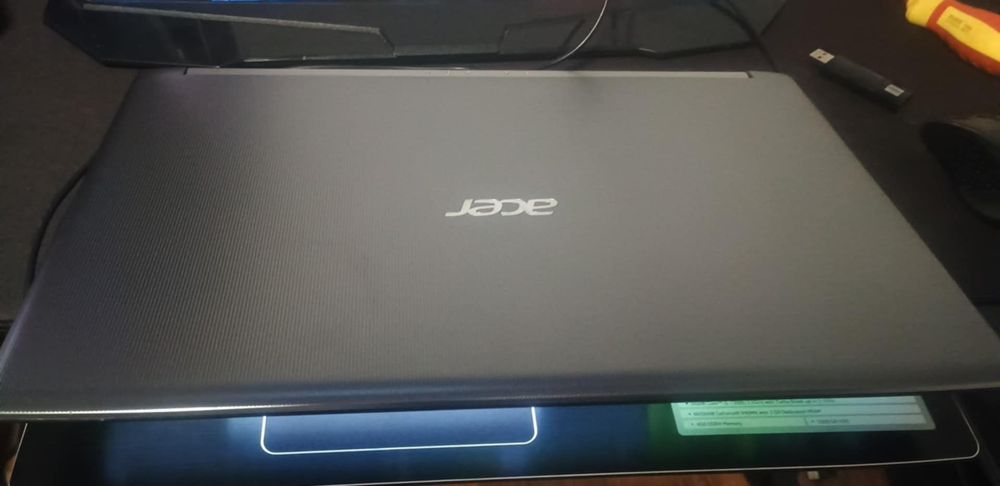 Laptop asus ca nou (impecabil)