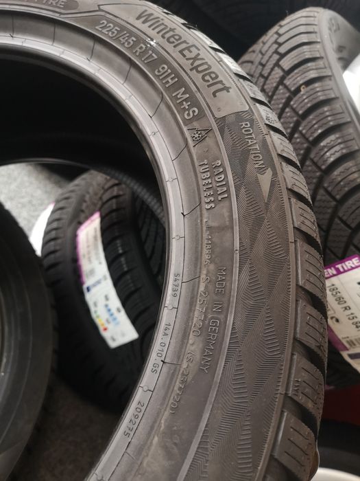Зимни гуми 205 55 16/225 45 17/ 225 50 17/225 40 18/225 45 18 UNIROYAL