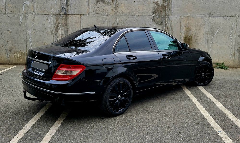 MERCEDES-BENZ C-Class 2009 — imagine 3
