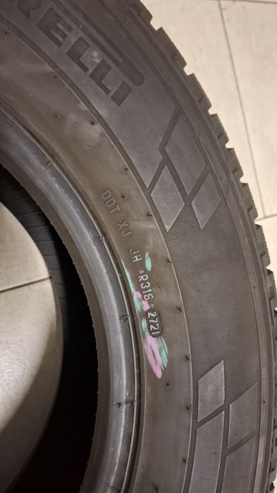Зимна бусова гума  Pirelli 235 65 16C