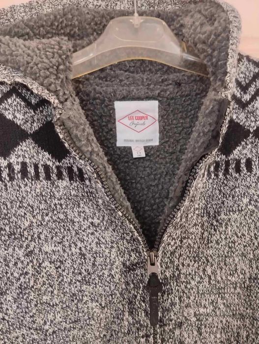 НОВА жилетка Lee Cooper