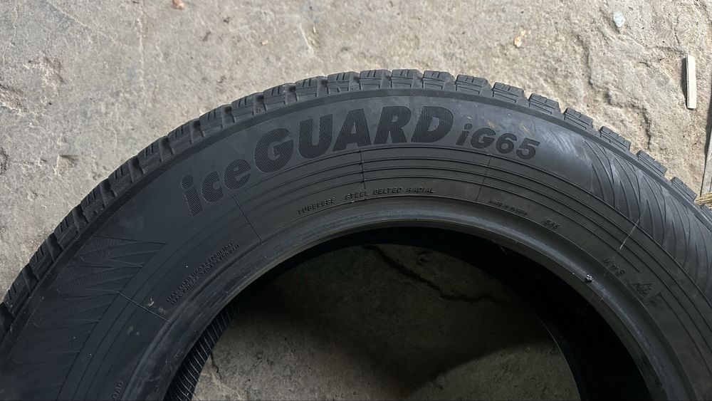 Продам покрышки  зимние