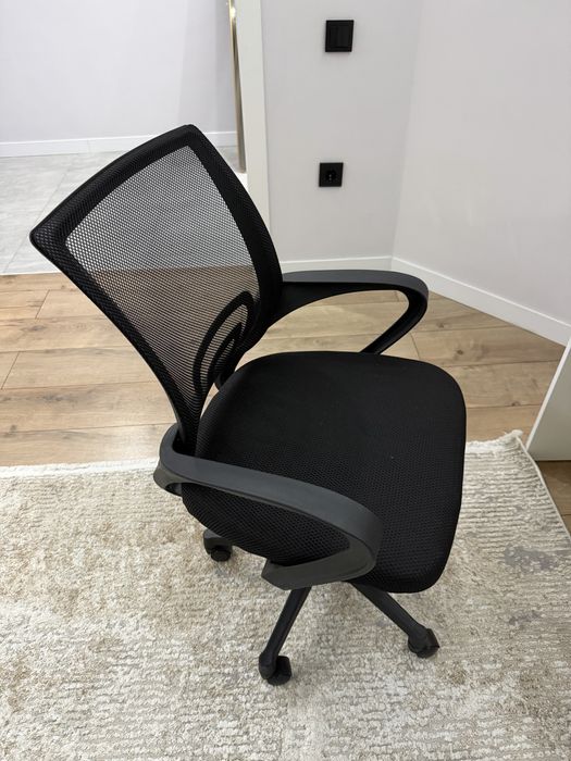 Компьютерное кресло