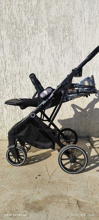 Складная детская коляска