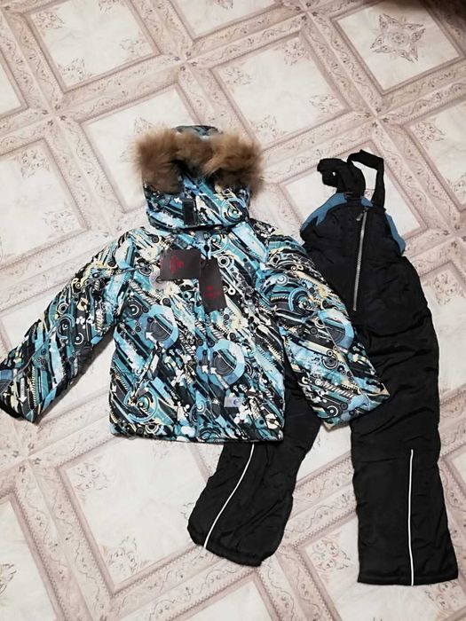 Зимний комбинезон мальчику