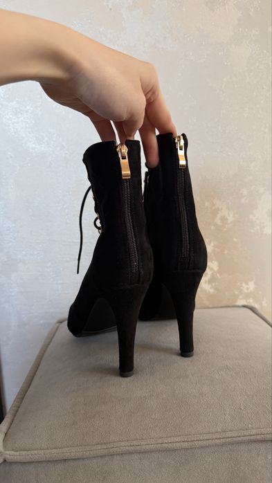 Продам туфли для танцев (high heels)