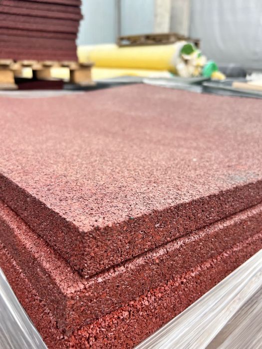 Резиновые плитки тартан