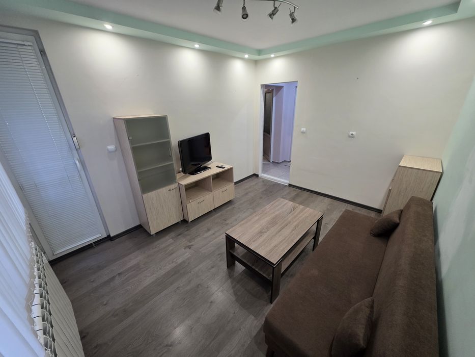 3 -стаен апартамент под наем