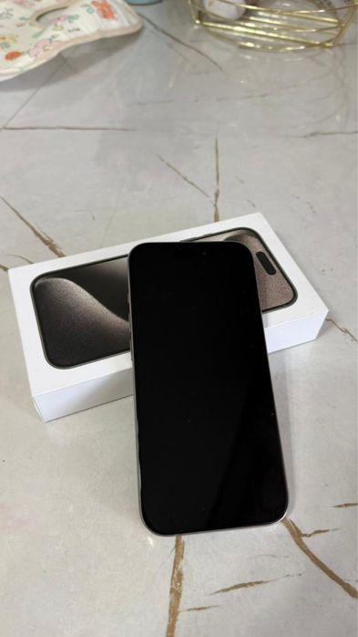 Продам Iphone 15 pro