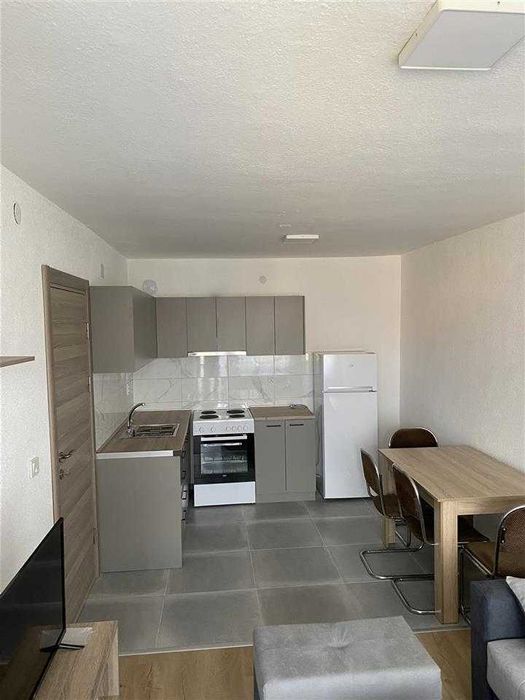 Дава се под наем Двустаен апартамент в Пловдив, Гагарин - 67 кв.м за 244.8 € - Снимка #8