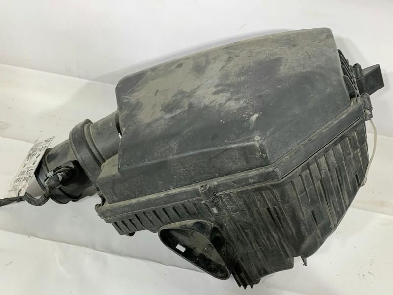 Carcasa filtru aer cu debitmetru Volvo V60 30748207 2.4 D D5244T14