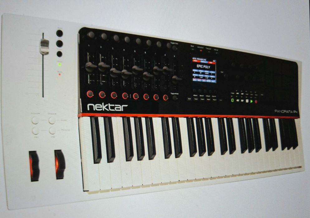 MIDI Клавиатура Nektar Panorama P4