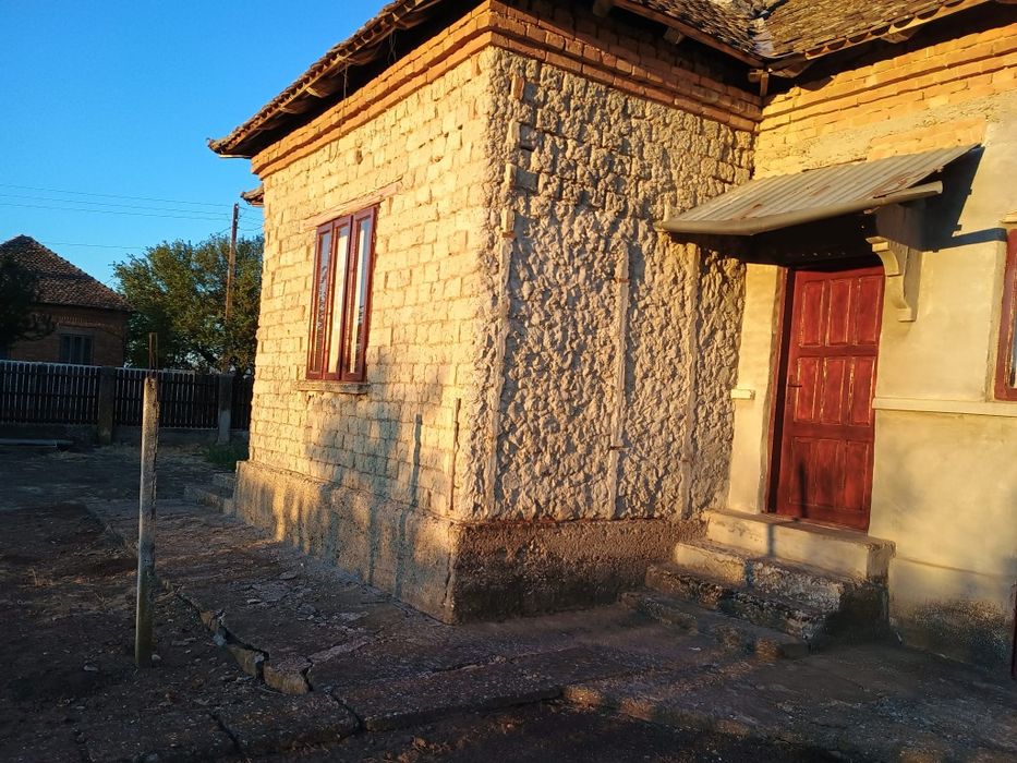 Casa +5300mp de vanzare seaca de câmp