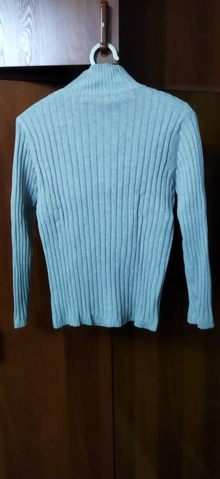Продается свитер