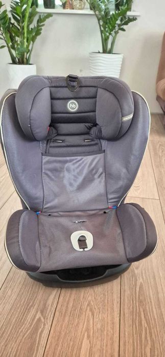 Детское автокресло универсальное 15-36 кг.