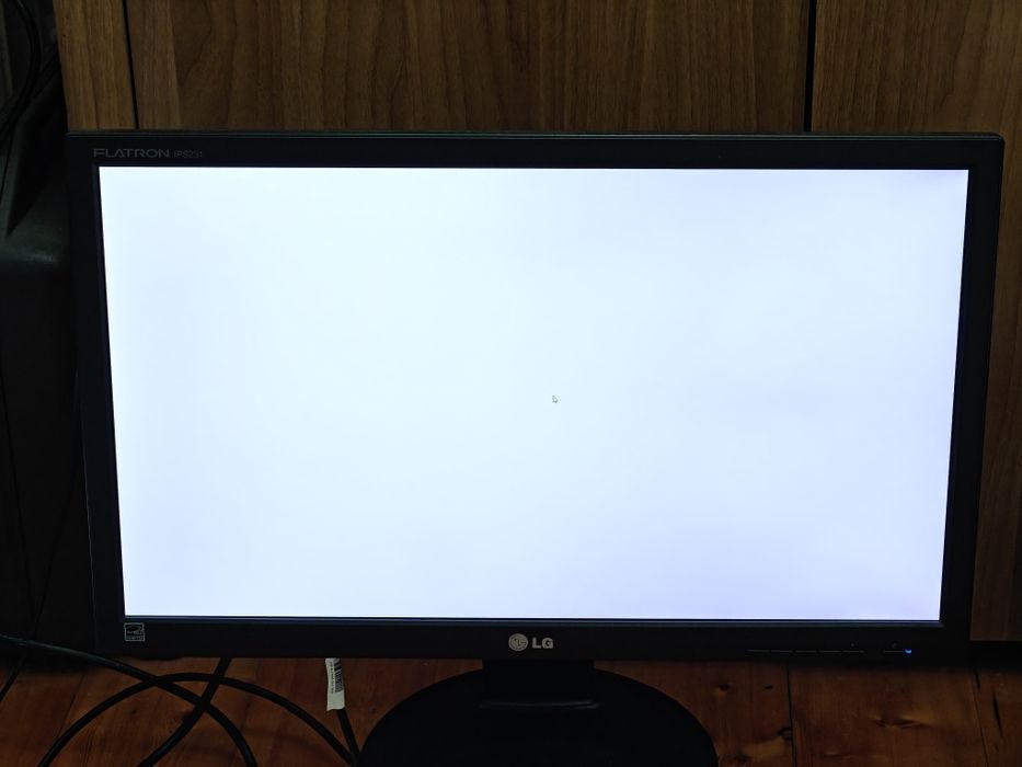 Монитор LG FLATRON IPS-231