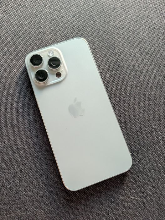 Iphone 15 pro max 256 Natural Titanium