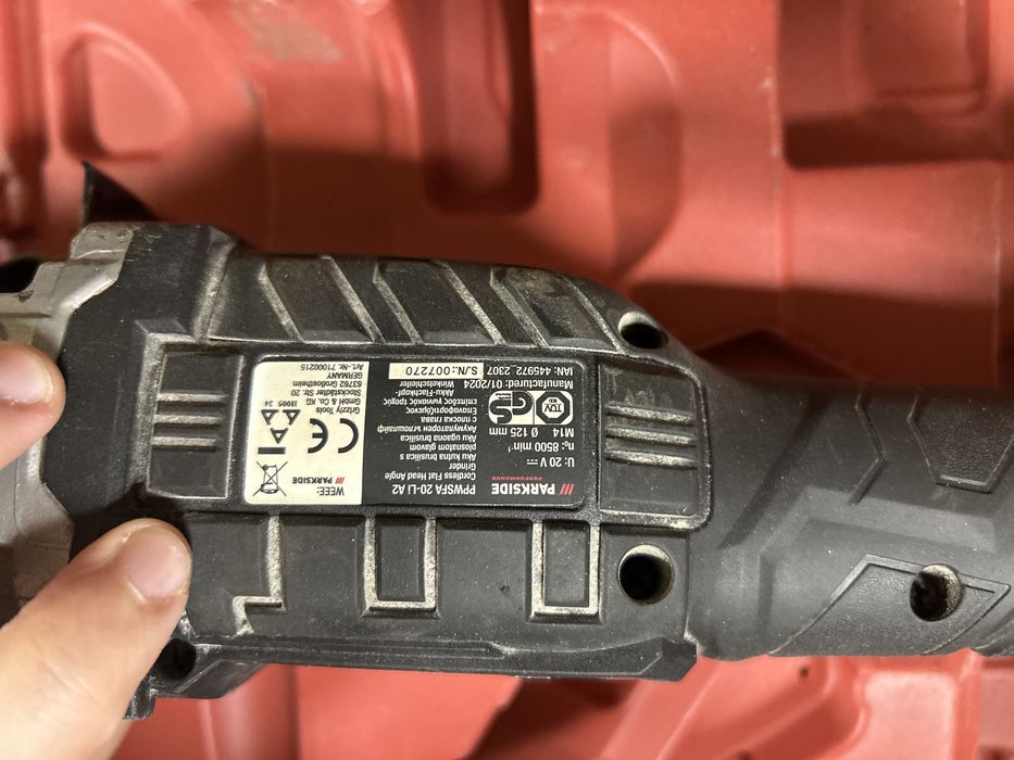 Акумулаторен ъглошлайф parkside